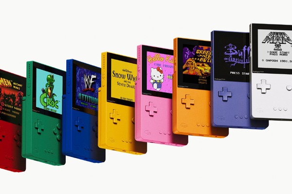 高級レトロ携帯ゲーム機Analogue Pocketにまた限定モデル、今度は 