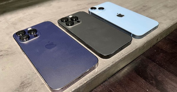 iPhone 14/14 Proレビュー。実機で分かったProを選ぶ理由（本田雅一
