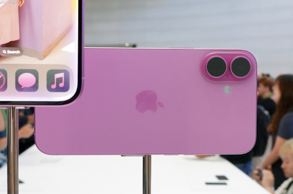 スマートフォン本体 iPhone16 Pro 512GB AppleWatch10 AirPods4 Apple iPhone 16 Pro 512GB SIMフリー 価格比較 - 価格.com