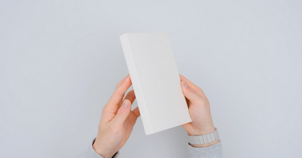 トバログペーパー　Tobalog_Paper トバログ10周年“モノと記憶”を詰め込んだ一冊。紙の本