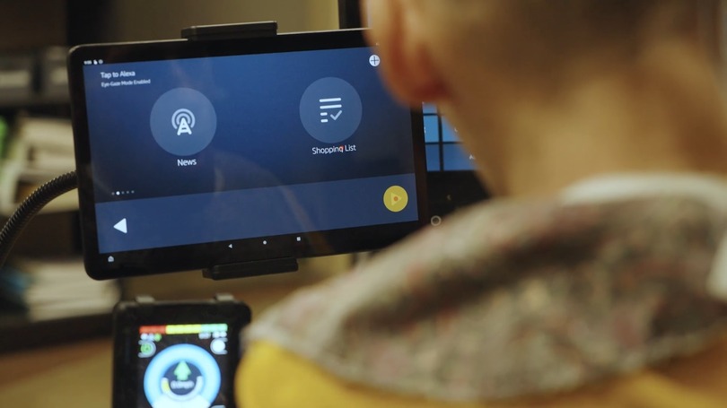 Amazon Fire Max 11タブレットが「Alexaを視線で操作」対応。言語・運動障害でも目だけで定形操作できるアクセシビリティ機能