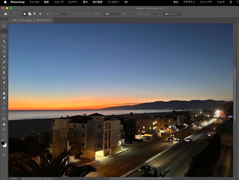 Adobe、フレーム外の脚をAIで生やす・リアルな映り込みや影を自動生成など Sneaksで実験的画像処理を多数公開(西田宗千佳)