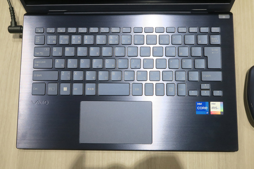 VAIO F14 / F16発表「愛される定番」目指す新機軸スタンダードノートPC