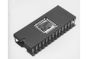 DSPになりきれなかった、アナログ・デジタル・プロセッサという異物「Intel 2920」（人知れず消えていったマイナーCPUを語ろう　第15回） 画像