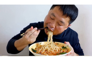 中国AIが加速。Soraに匹敵する中国の動画生成AI「KLING」、中国アリババの最新オープンLLM「Qwen 2」登場など生成AI関連技術5つを紹介（生成AIウィークリー） 画像