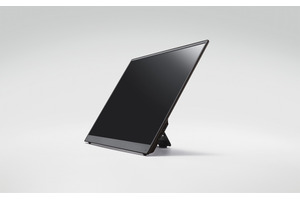 VAIOが世界最軽量モバイルディスプレイ『VAIO Vision+ 14』発表。カーボン立体成型で超薄堅牢、縦デュアル対応スタンド兼カバー付属 画像