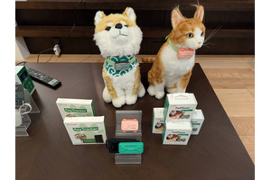 犬・猫用スマホ「PetPhone」日本上陸。健康・見守り機能だけでなく双方向コミュニケーションも可能に 画像