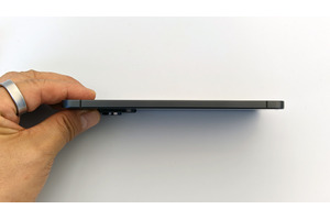 この薄さを舐めてはいけない。5.8mmの激薄スマホGalaxy S25 Edgeをじっくりむっちり触ってきた（スマホ沼） 画像