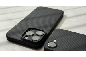 ギーク御用達のアラミド繊維スマホケースはニセモノに注意！ 2種類あるDUROの選び方（テクノエッジ購買部） 画像