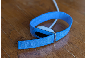 健康目指すひとびとのFitbit Air、Pixel Watchといっしょに手首に巻いて使ってみました（Google Tales） 画像