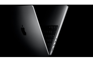 「MacBook Ultra」は早ければ9月発売？調査会社が新たな予測示す。低消費電力なハイブリッドOLEDを採用か 画像