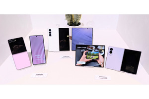 サムスンの横長折りたたみ Galaxy Z Fold8 に触ってきた。動画や画面分割が捗る4:3、縦長のZ Fold8 Ultra は上位仕様で併売 画像
