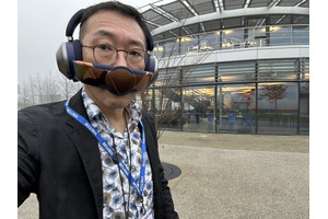 世界の空気は想像よりずっと汚い。ダイソンの空気清浄機ヘッドフォン「Dyson Zone」体験して見えた実用度と狙い（本田雅一） 画像