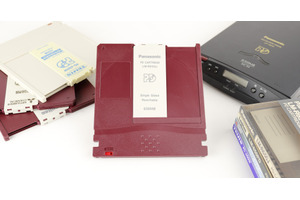 大容量で手軽なのに速度が遅くて主役になれなかった相変化光ディスク「PD」（650MB、1995年頃～）：ロストメモリーズ File022 画像