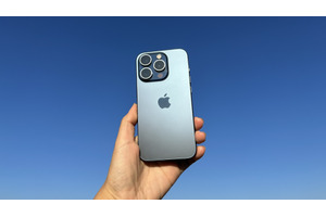 iPhone 15先行レビュー、YouTubeクリエイターはカメラ性能とUSB-Cをどう見たか、動画で確認（大石結花） 画像