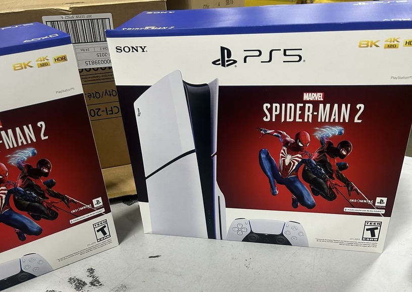 新型PS5『スパイダーマン2』同梱版まもなく発売？ 「Amazonで出荷準備中」写真が出回る 画像