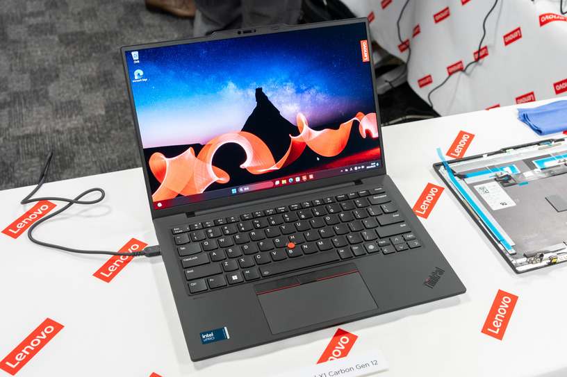 Core Ultra搭載のThinkPad X1 Carbonなど、レノボが最新機種14シリーズを発表 画像