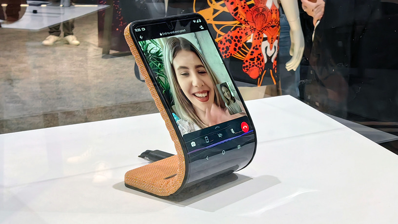 曲がるスマホへの興奮から環境への配慮まで - 2024年振り返り12月編(スマホ沼) 画像
