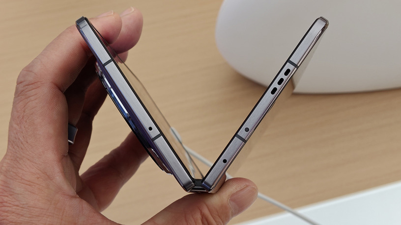 世界最薄記録を更新したOPPOの折りたたみ「Find N5」の実機を超速で触ってきた(スマホ沼) 画像