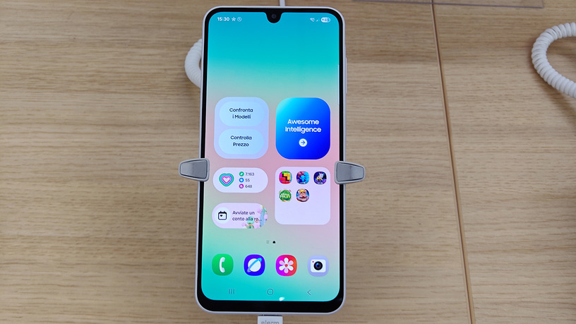 ボリュームゾーンを守る騎士、サムスン Galaxy A26 5Gの実機をチェック（スマホ沼） 画像
