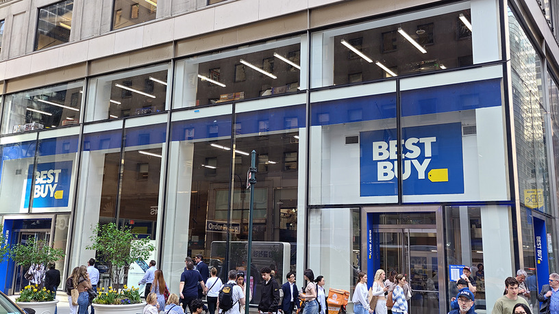 アメリカの家電量販店に掘り出しスマホはもうない？ ニューヨークBest Buyの変貌ぶりに大ショック（スマホ沼） 画像