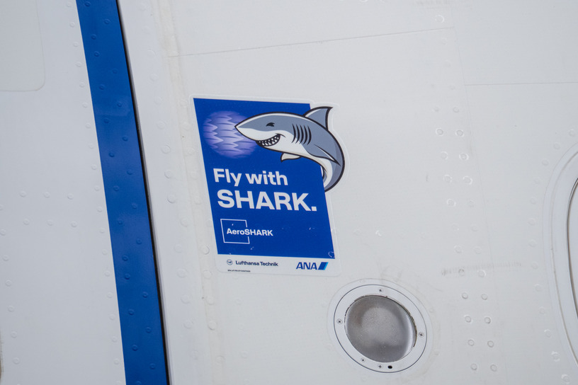 ANAが飛行機の機体をサメ肌の特殊フィルム「AeroSHARK」で覆った理由に鳥肌が立った 画像