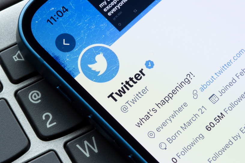 イーロン・マスク、Twitter社員の大量解雇を開始。不当解雇の集団訴訟も 画像