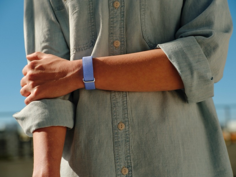 Google、約5gで1週間駆動のFitbit Air発表。Geminiが健康アドバイスするAIコーチを提供、Google Healthアプリに集約 画像