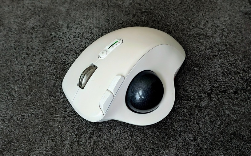 バッファロー初のトラックボール試用ミニレビュー。しっくりサイズに高速ホイール搭載で早割5990円、ボタンは静音仕様 画像