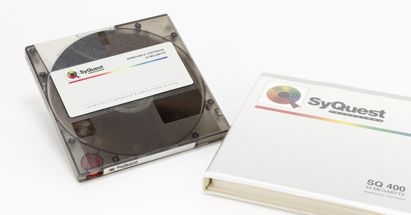 SyQuestの名を広く知らしめたリムーバブルHDD「SQ400」(44MB、1988年頃~):ロストメモリーズ File011 画像