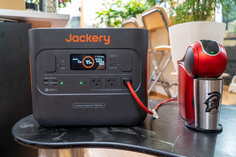 そろそろ欲しいポータブル電源。Jackeryの新製品Solar Generator 1500 Proは大幅性能アップ＆ソーラーパネルもセットの買い時モデル 画像