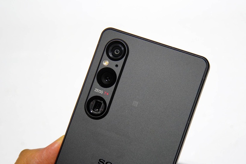 ハイエンド逆風のスマホ市場でもソニーが20万円のXperia 1 Vを出す理由(石野純也) 画像