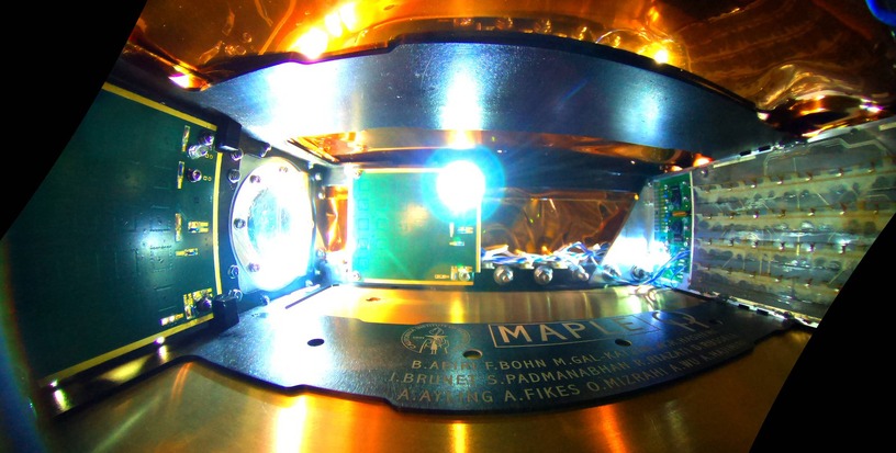 カリフォルニア工科大、宇宙空間でのワイヤレス送電に初めて成功。地上向け電力信号も確認 画像