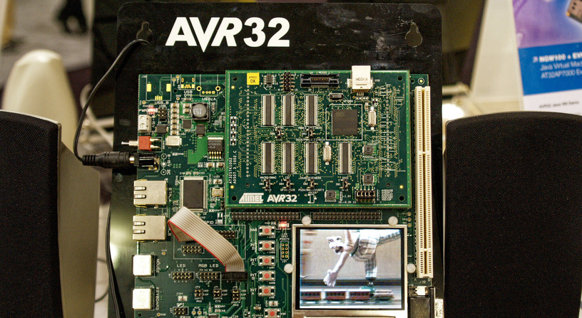 人知れず消えていったマイナーCPUを語ろう（第6回）：Arm Cortex-Mの前に敗れ去った「Atmel AVR32」 画像