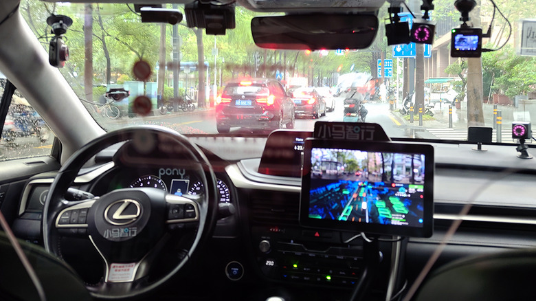 世界最先端の自動運転を体験。無人タクシーはちょっとドキドキしたけど想像以上に快適だった（スマホ沼）