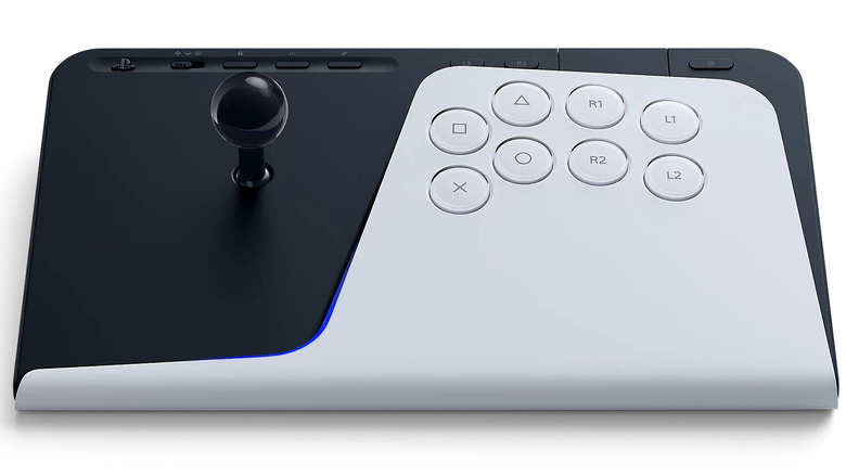 PlayStation初の純正ワイヤレスファイトスティック「FlexStrike」、発売日が無期限延期に