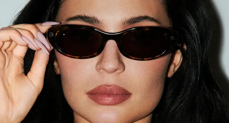 3割安い「Meta Glasses」発売　見たままインスタ投稿やMeta AI対応スマートグラス、レイバンやオークリー同等仕様の自社ブランド版