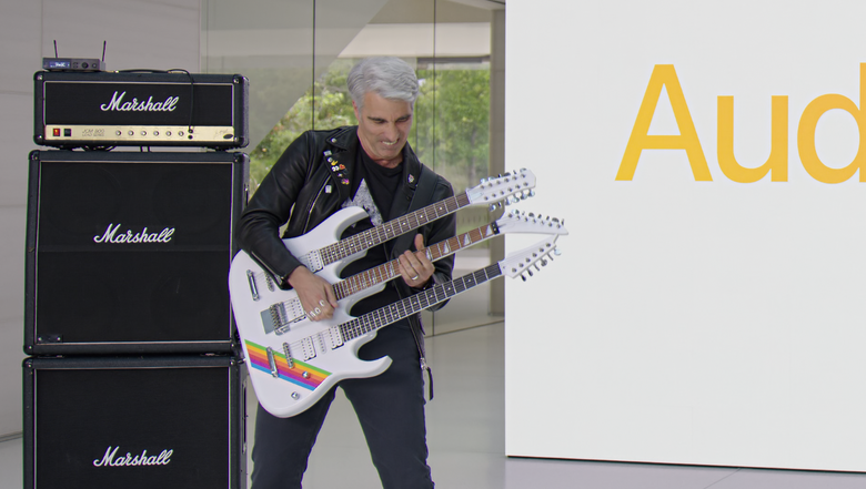 なぜアップルの幹部は人前でギターを弾きたがるのか  #WWDC23 でフェデリギ上級副社長がヴァン・ヘイレン披露（CloseBox）