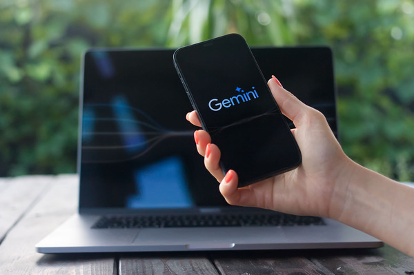 アップル、iPhoneへの対話型AI「Gemini」導入をGoogleと協議中(Bloomberg報道) 画像
