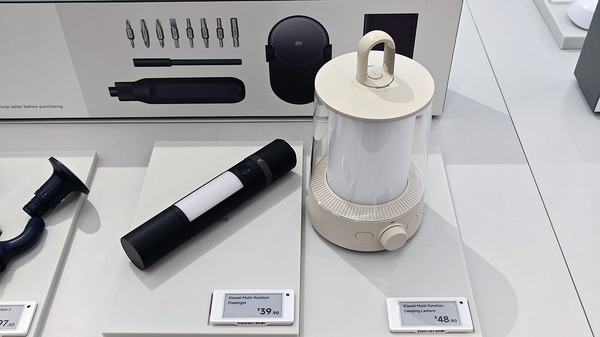 シンガポールのXiaomiストアにも日本で売っていないモノがたくさんあって羨ましかった話（スマホ沼） 画像