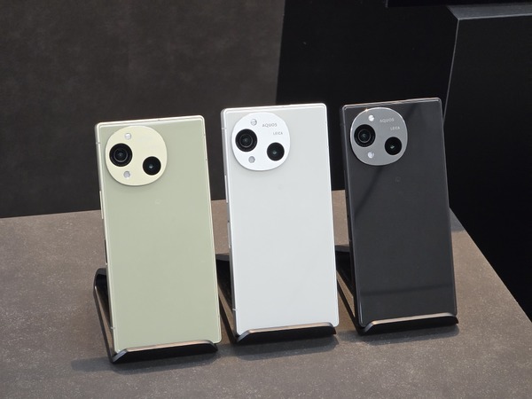 シャープ「AQUOS R10」発表。“自然に働くAI”をハカセと体験（スマホ沼） 画像