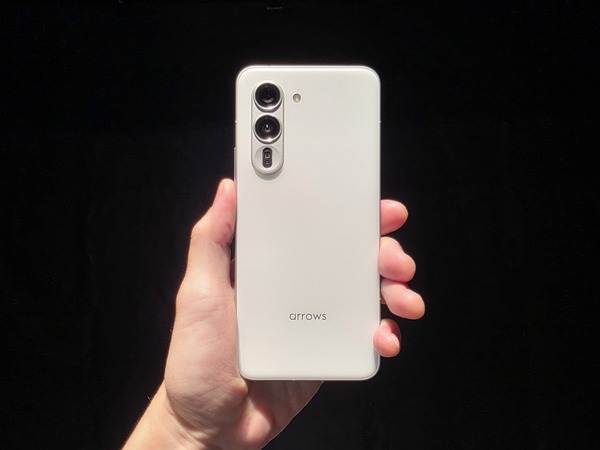 生成AIを活用して操作を助けるFCNTの最上位モデル arrows Alpha 登場（スマホ沼） 画像