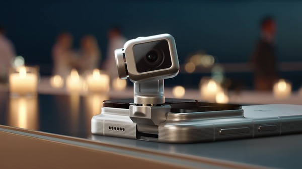 本気か？ ジンバルカメラが飛び出す変態スマホ「HONOR Robot Phone」はちょっとカワイイ（スマホ沼） 画像