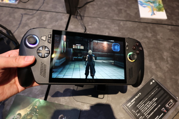 ゲーミングUMPC「ASUS ROG Xbox Ally X」徹底レビュー。Ryzen Z2の共有GPUメモリの動作概念から活用Tipsまで（西川善司のバビンチョなテクノコラム） 画像