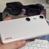 XREAL Beam Pro発表、3万2980円から。3Dカメラ搭載、ARグラス専用の