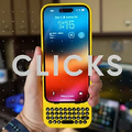 iPhoneにQWERTYキーボードを追加する「Clicks」ケース発表、ソフトキーボードを消してフル画面活用