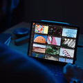 Image:Apple/YouTube