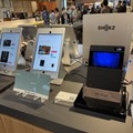 電子書籍スタイルで動画を楽しめるavexのポータブルDVDプレーヤー BRTNAPの実機を福岡天神 蔦屋書店で見てきた