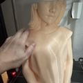 触れて感じ取れる生成AI。1枚の人物写真から高精細3Dモデルを作り出すSparc3Dで、妻の半身像を3Dプリントしてみた（CloseBox）