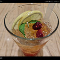 Nothing Phone (3) 実機レビュー。遊べるGlyph Matrix＆夜景もバッチリな高性能カメラ（スマホ沼）